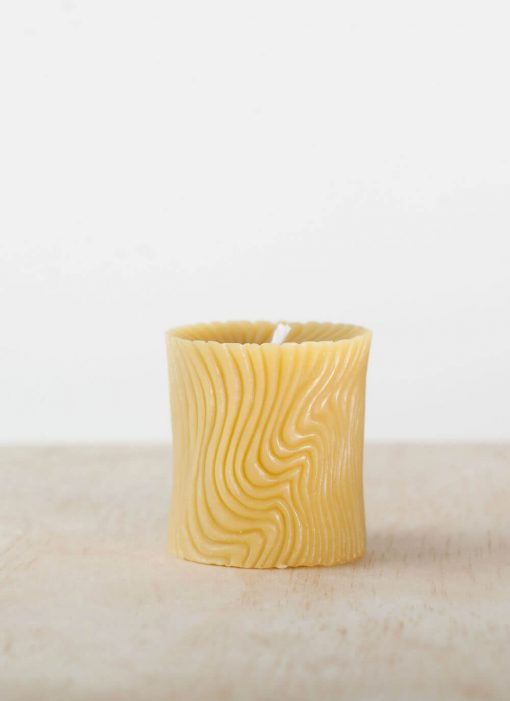 Ribbed 01 100% Pure Beeswax Candle